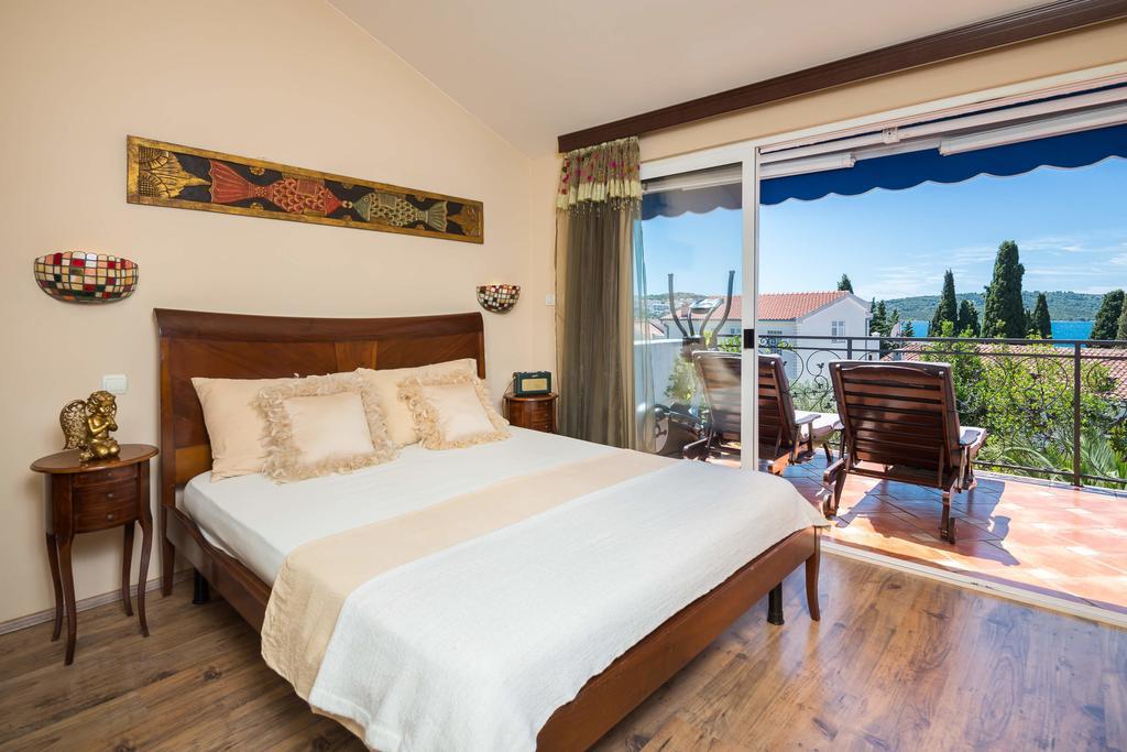 Villa Em Трогір Екстер'єр фото