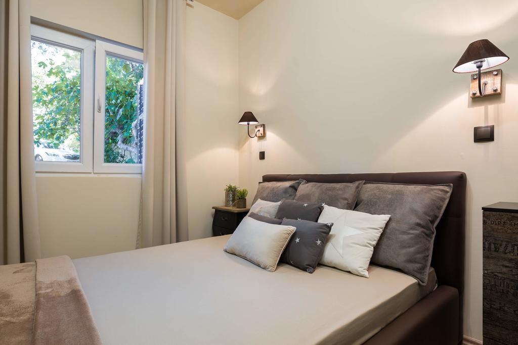 Villa Em Трогір Екстер'єр фото