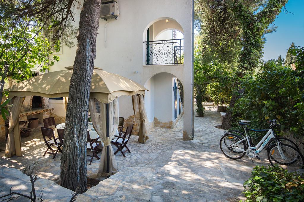 Villa Em Трогір Екстер'єр фото